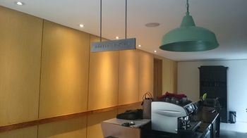Oliver'S Hostelry Bandung Bagian luar foto